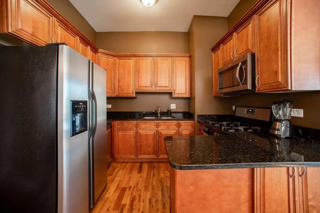 Getaway In The Heart Of Pilsen Chicago Apartamento Exterior foto